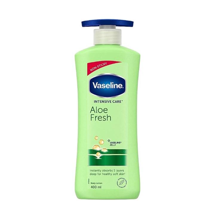 Nivea Soft Light Moisturiser: 200 ml