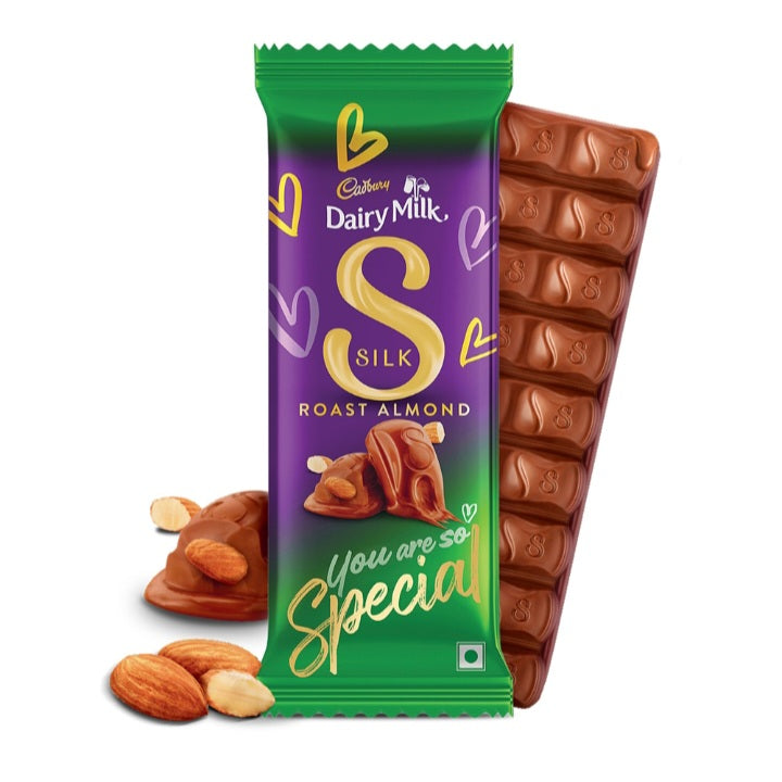 Cadbury Roast Almond Chocolate Bar - 137 Gm