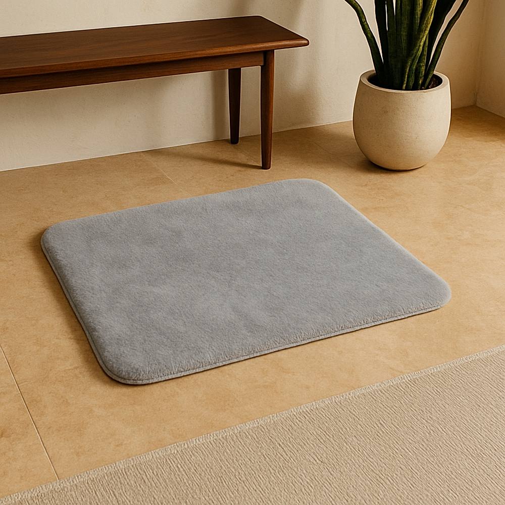 Elegant Weavers Lucky Bathmat (Brown) - 38x58 cm - Grey
