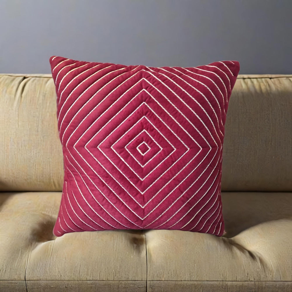VAA Diamond Cushion Cover - Maroon (40x40 cm) - 1 U