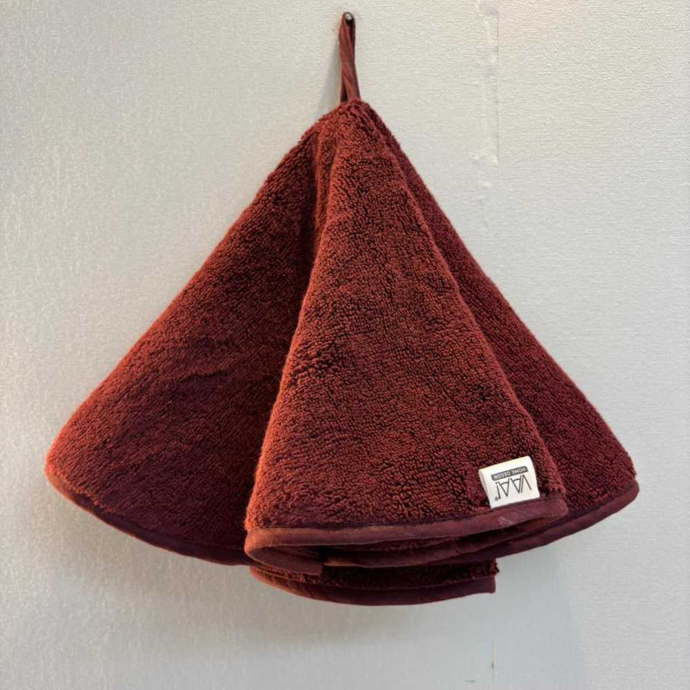 VAA Kitchen Towel (Maroon) - 20 x 20 Inch - 1 Unit