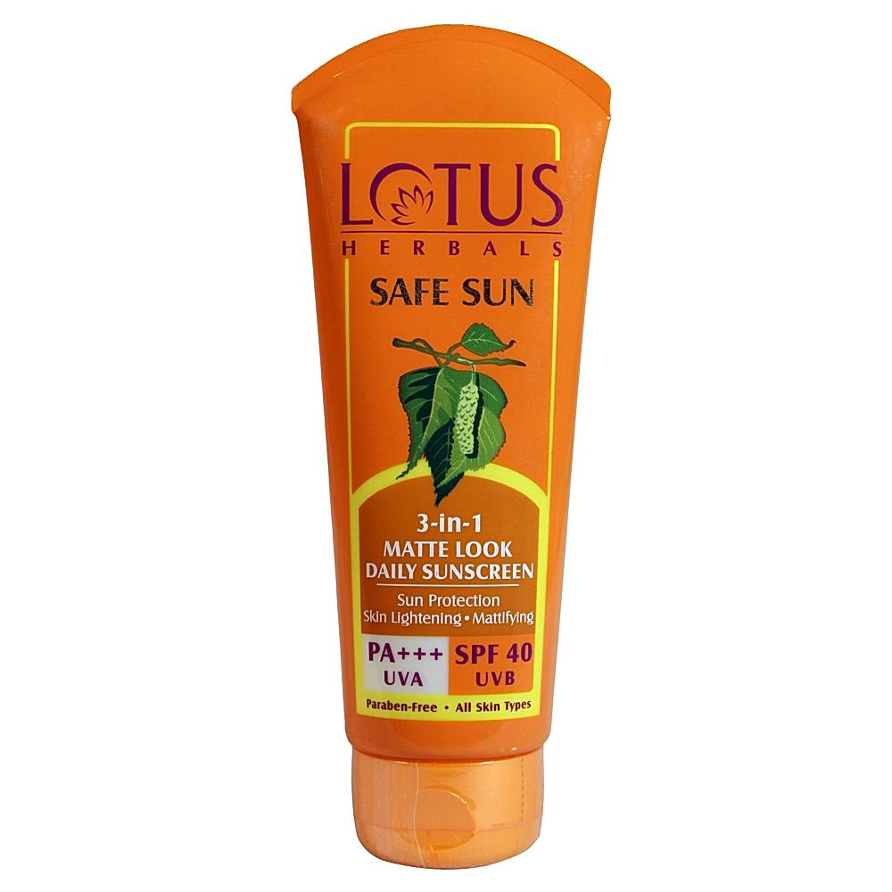 Lotus Herbals Daily Sunscreen Cream SPF 40 UVB - 100 g